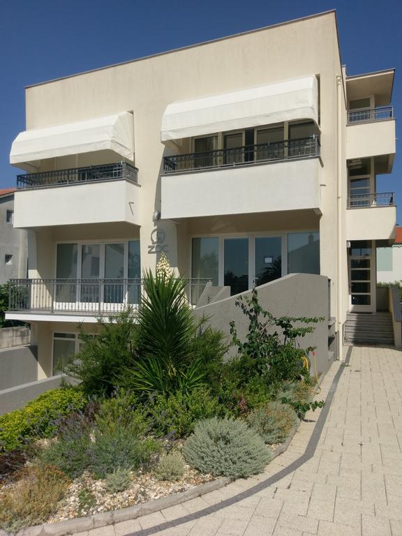 33 Apartment