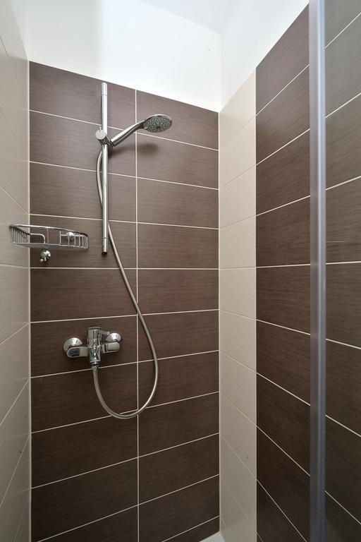 33 Apartament